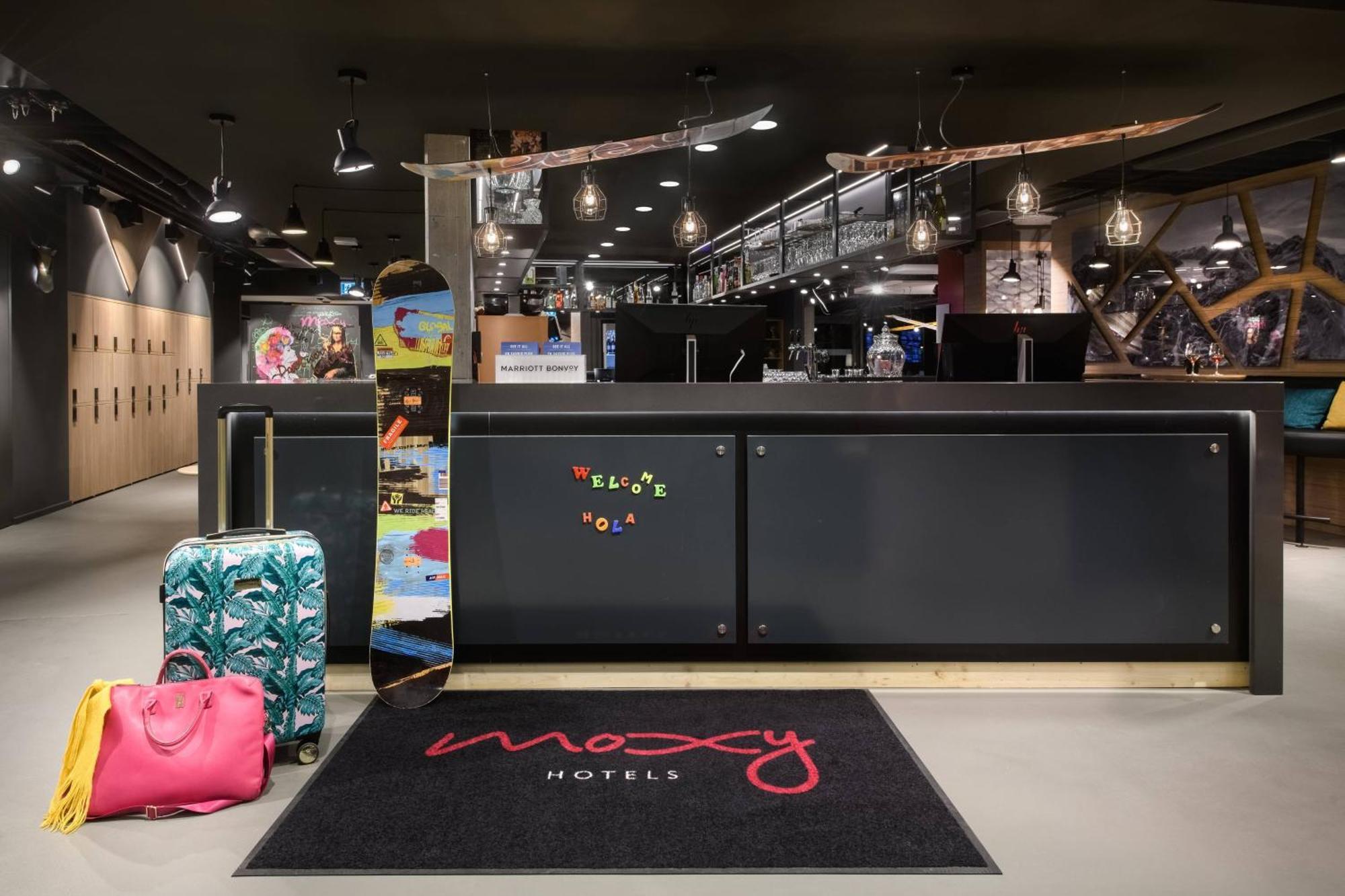 Moxy Sion Ξενοδοχείο Εξωτερικό φωτογραφία